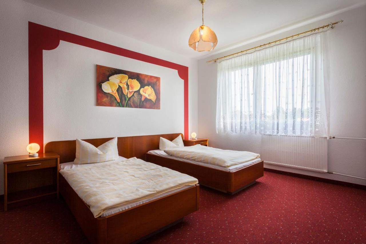 Pension Roetha Rötha Exterior foto